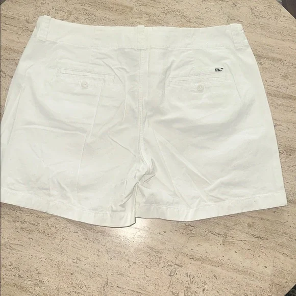VINEYARD VINES 5 Inch Every Day Shorts Crisp White Fat Front with Pockets Sz 14